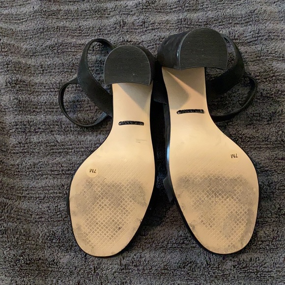 Strappy chunky black heels - Picture 6 of 6